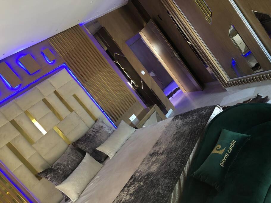 Ap 2Ch City Centre Parking En Face Hilton A Cote Du Plage แทนเจียร์ ภายนอก รูปภาพ